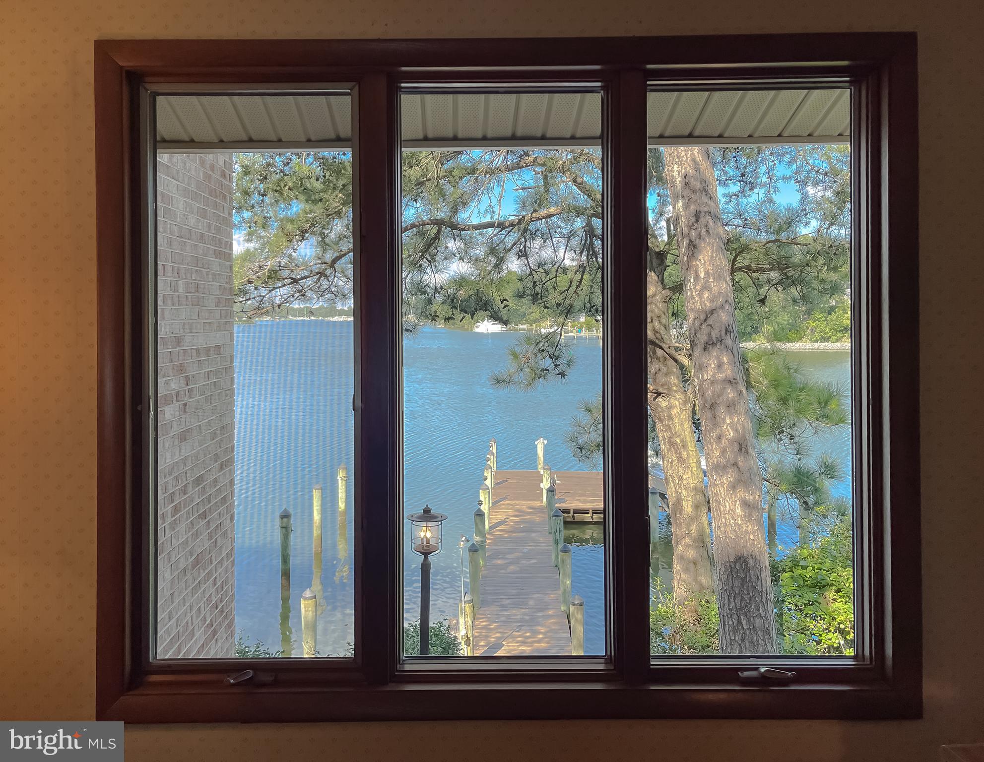 DRUM POINT - Residential