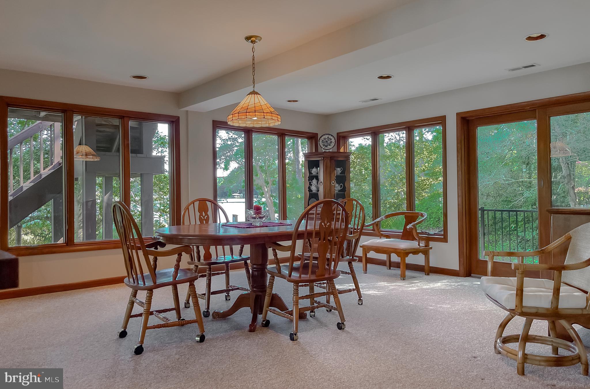 DRUM POINT - Residential