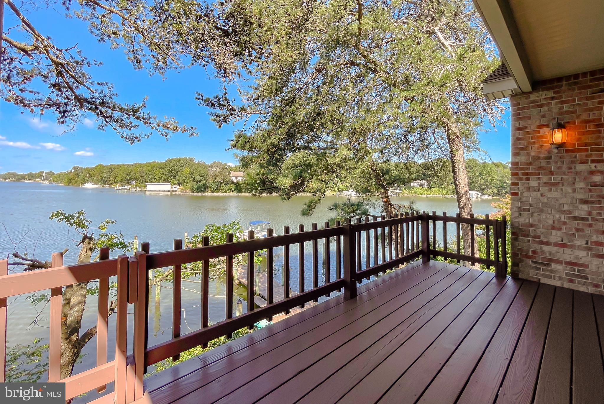 DRUM POINT - Residential