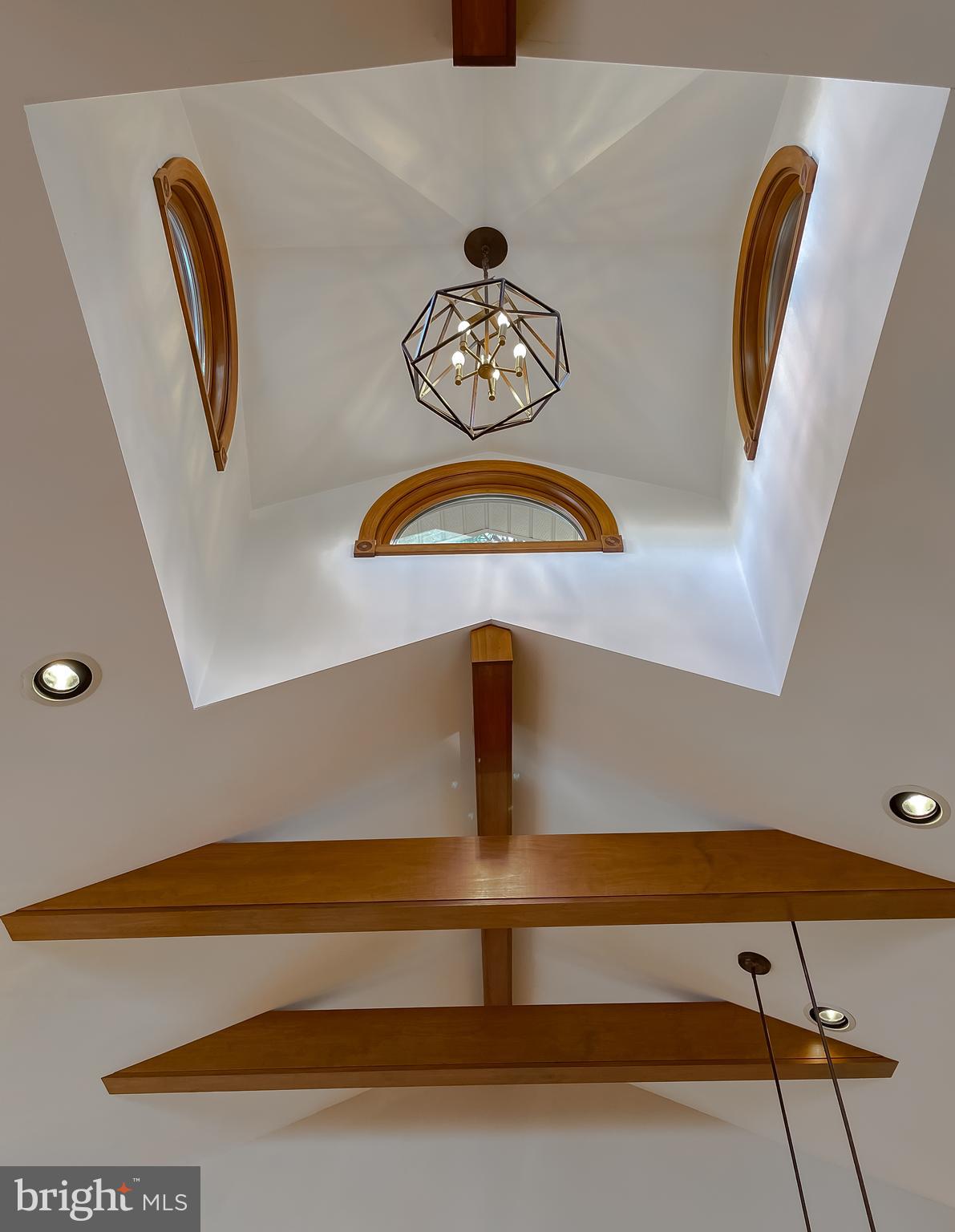 DRUM POINT - Residential