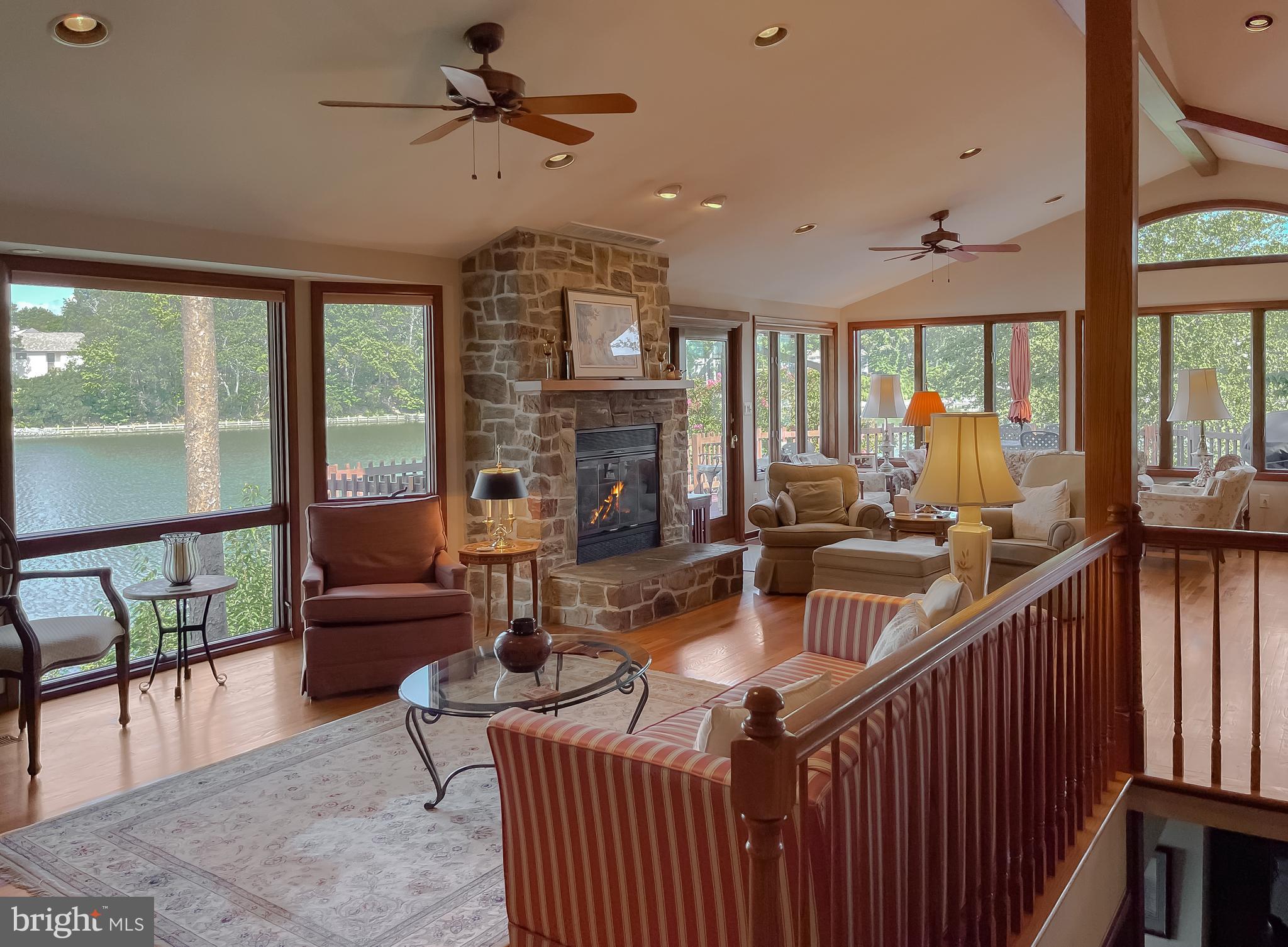 DRUM POINT - Residential