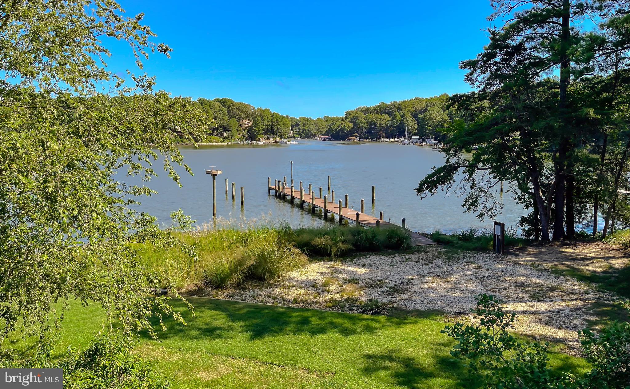 DRUM POINT - Residential