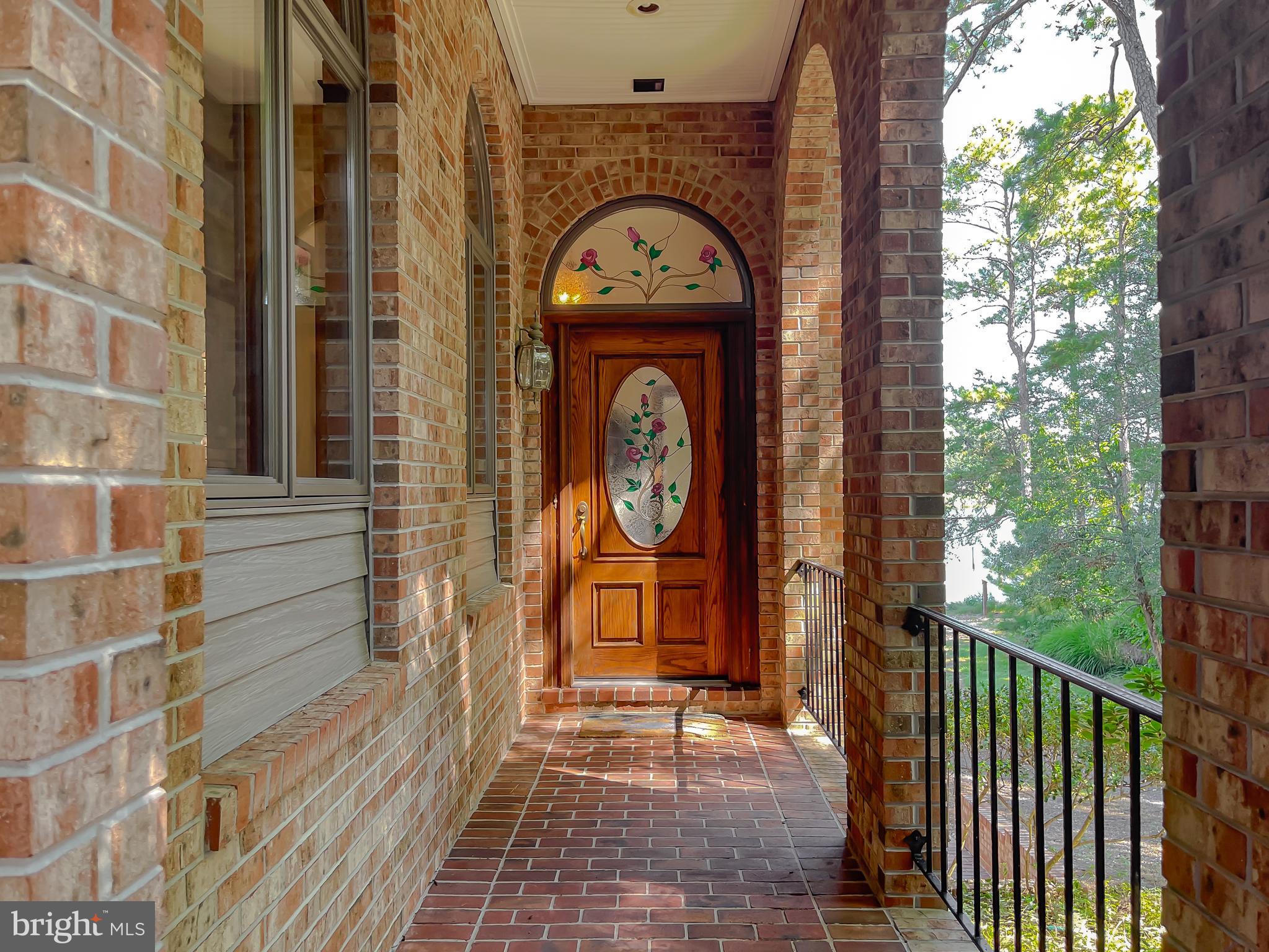 DRUM POINT - Residential