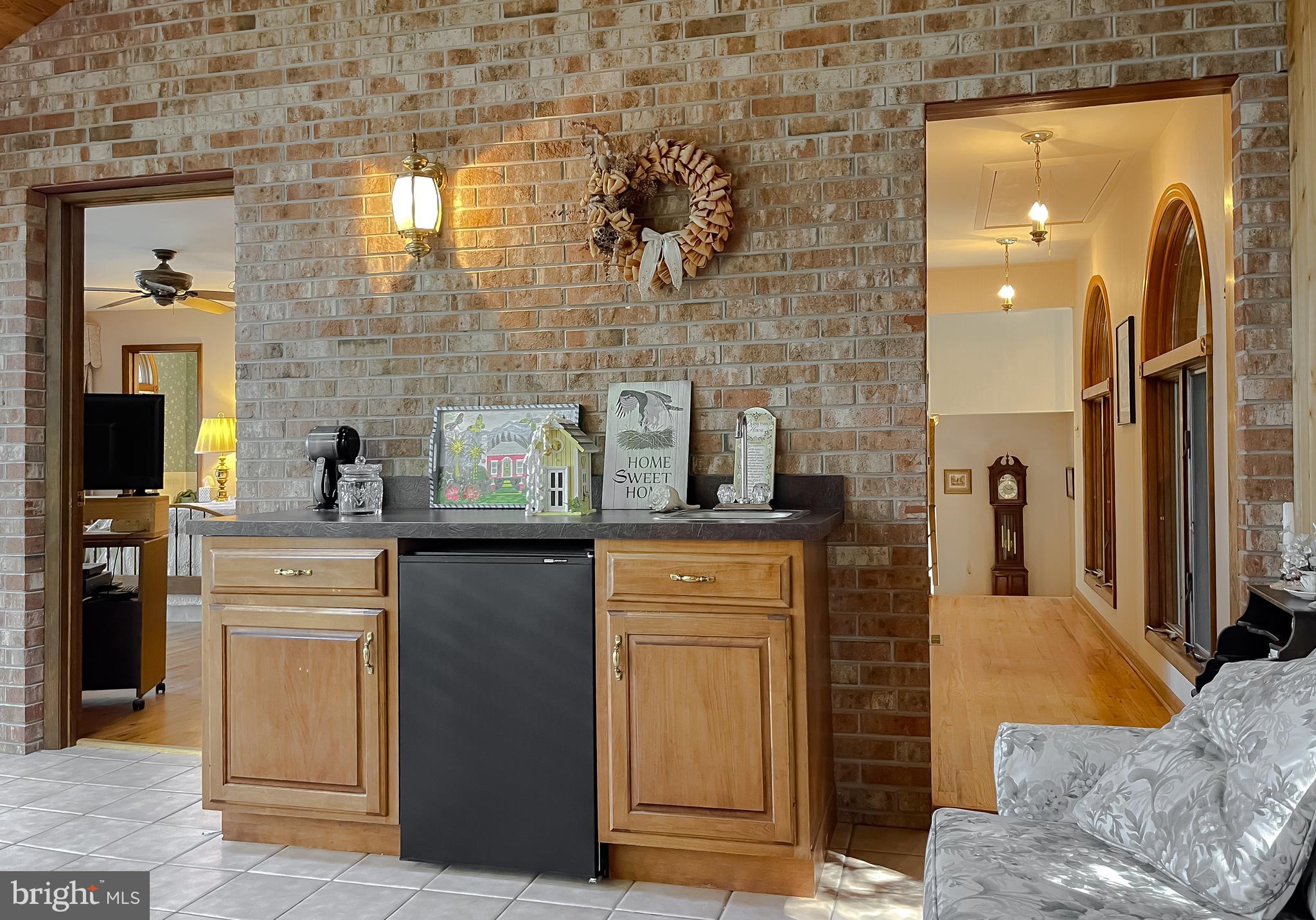 DRUM POINT - Residential