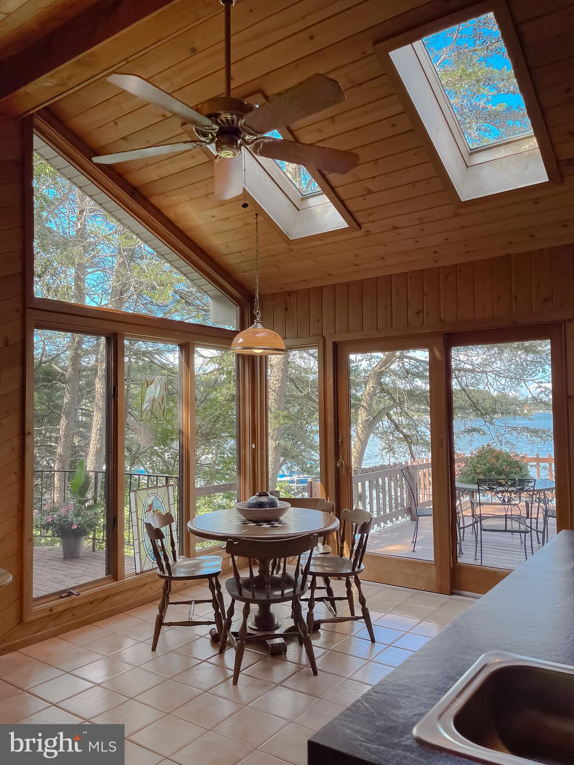 DRUM POINT - Residential