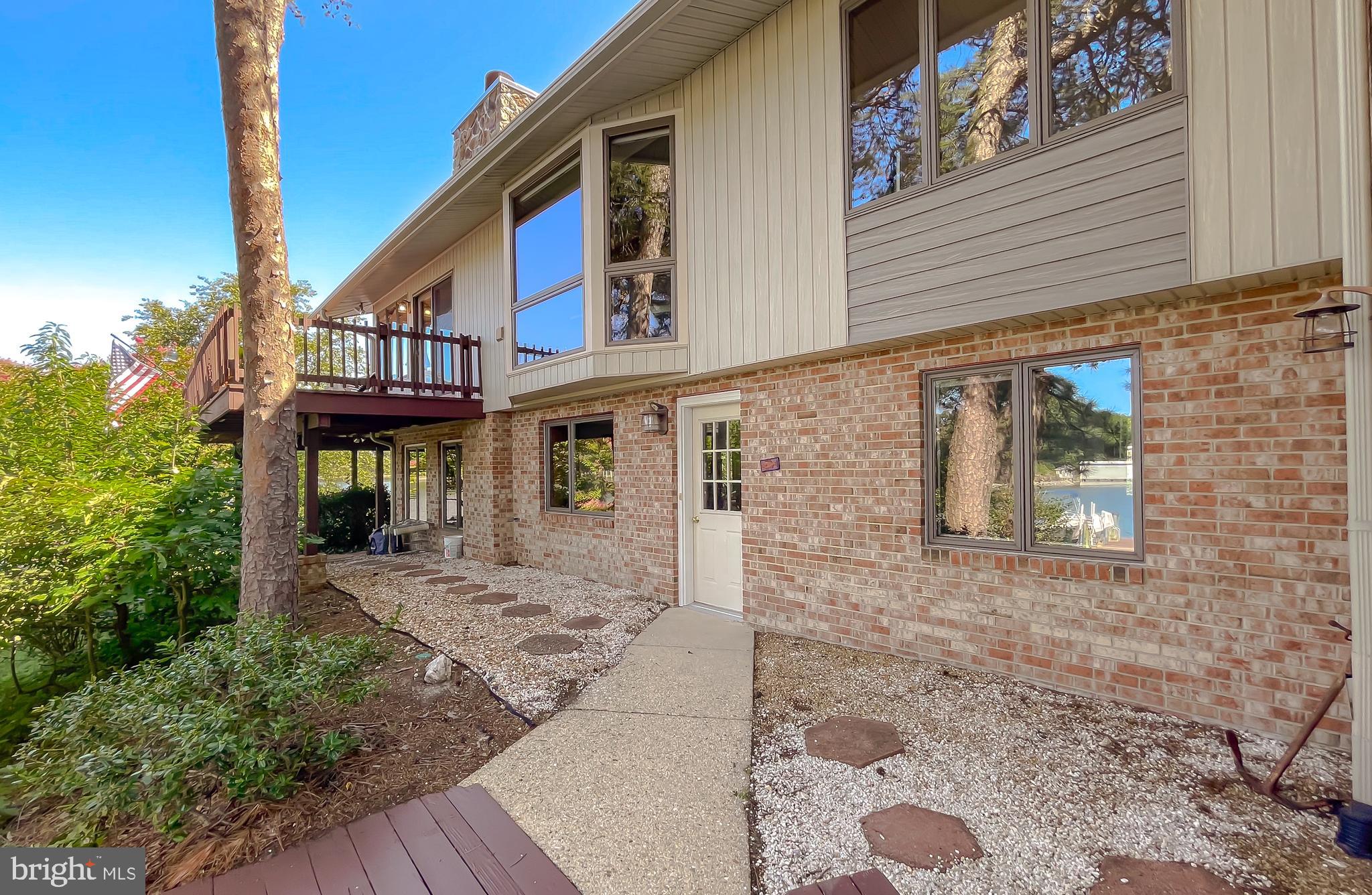 DRUM POINT - Residential