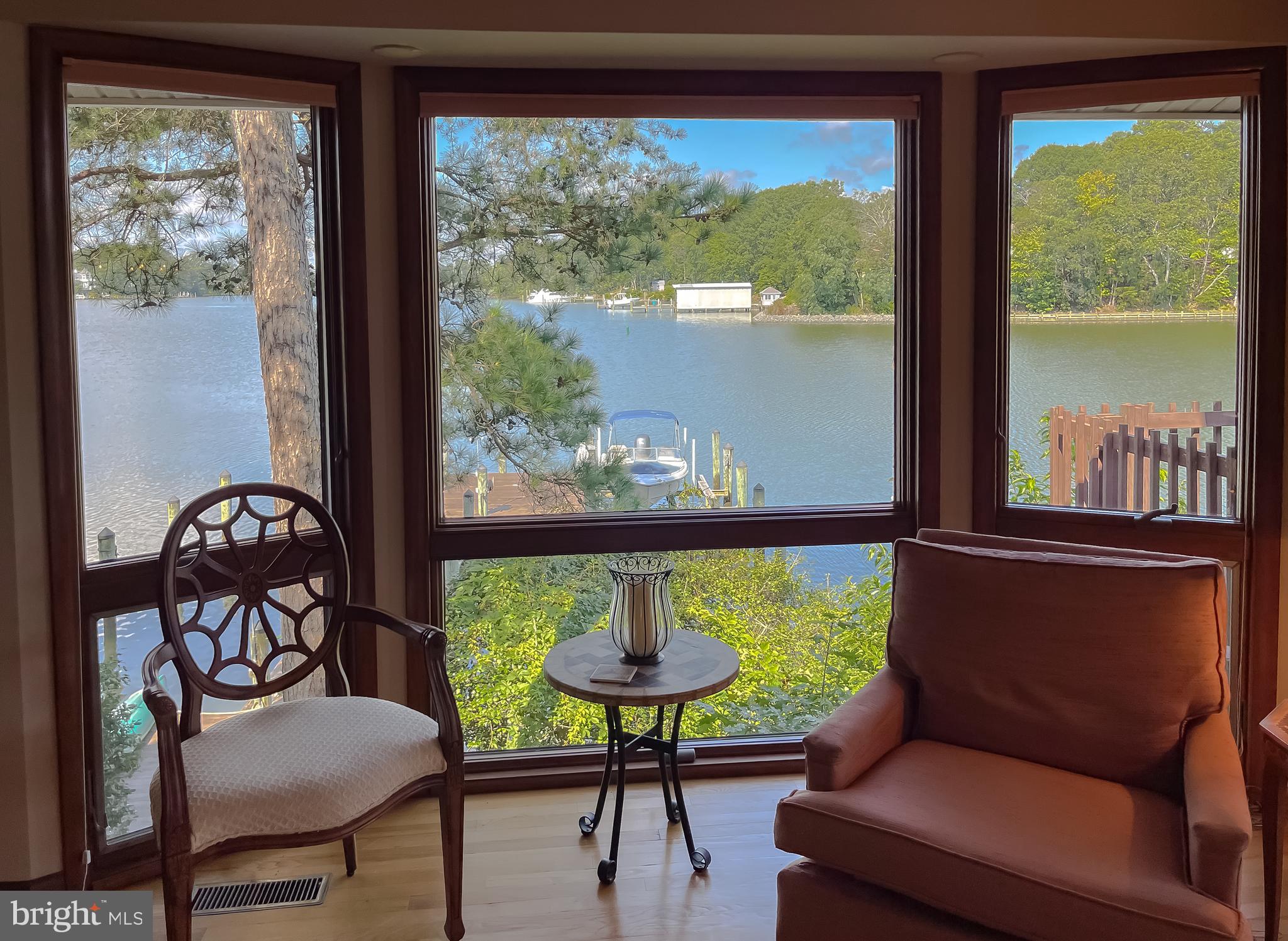 DRUM POINT - Residential