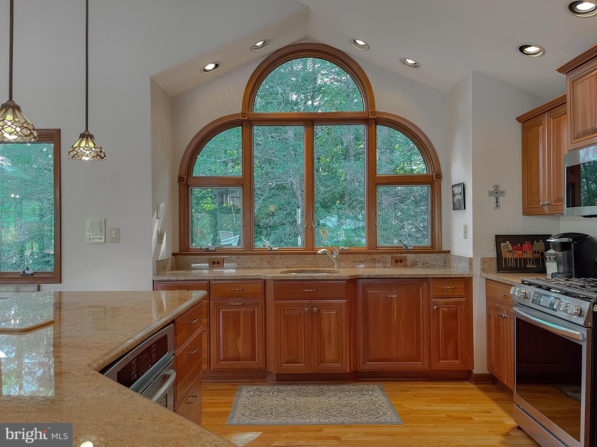 DRUM POINT - Residential