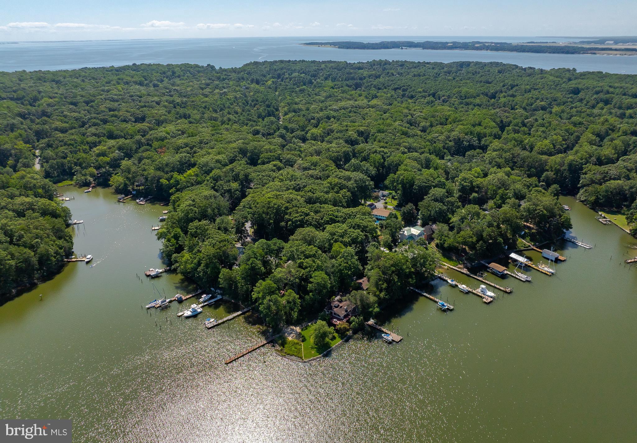 DRUM POINT - Residential