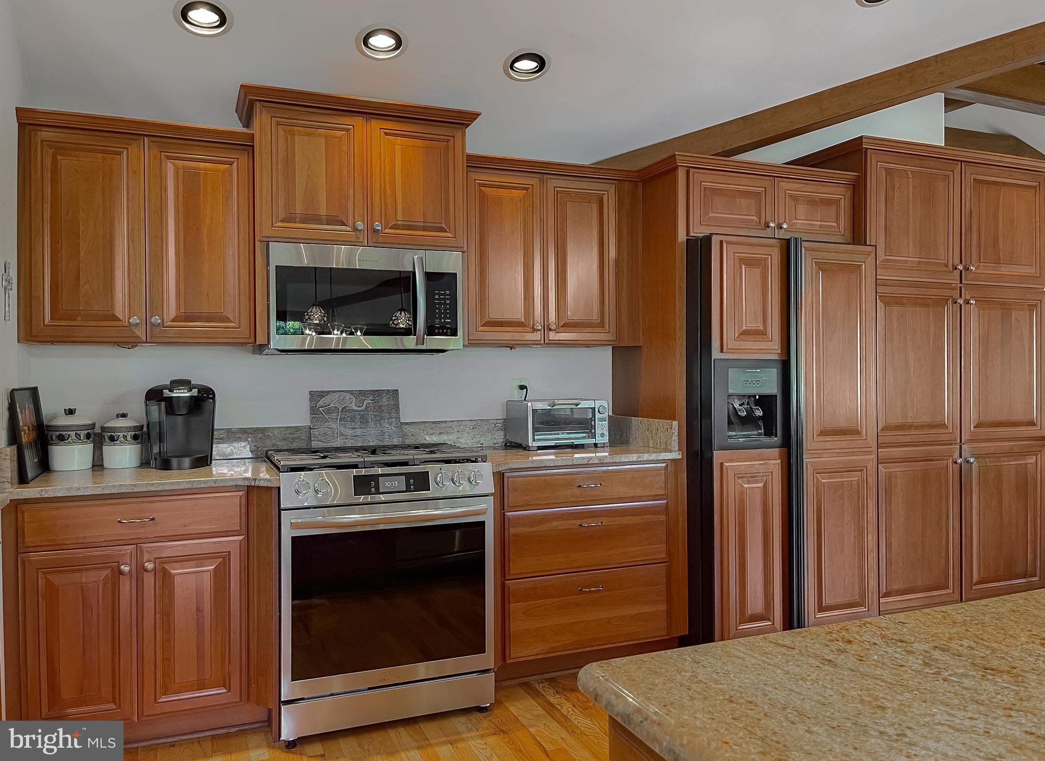 DRUM POINT - Residential