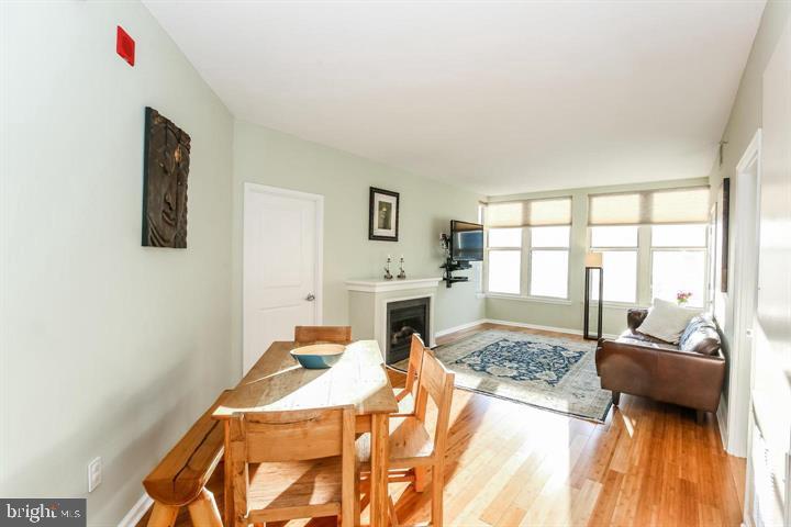715 6TH STREET NW 402
