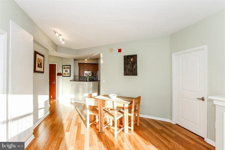 715 6TH STREET NW 402