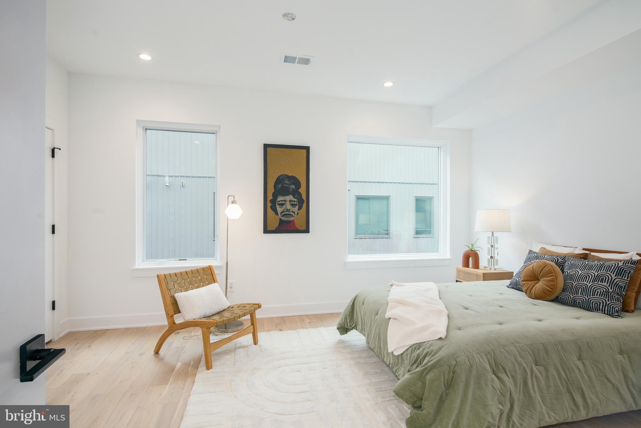 GRADUATE HOSPITAL - Residential Lease