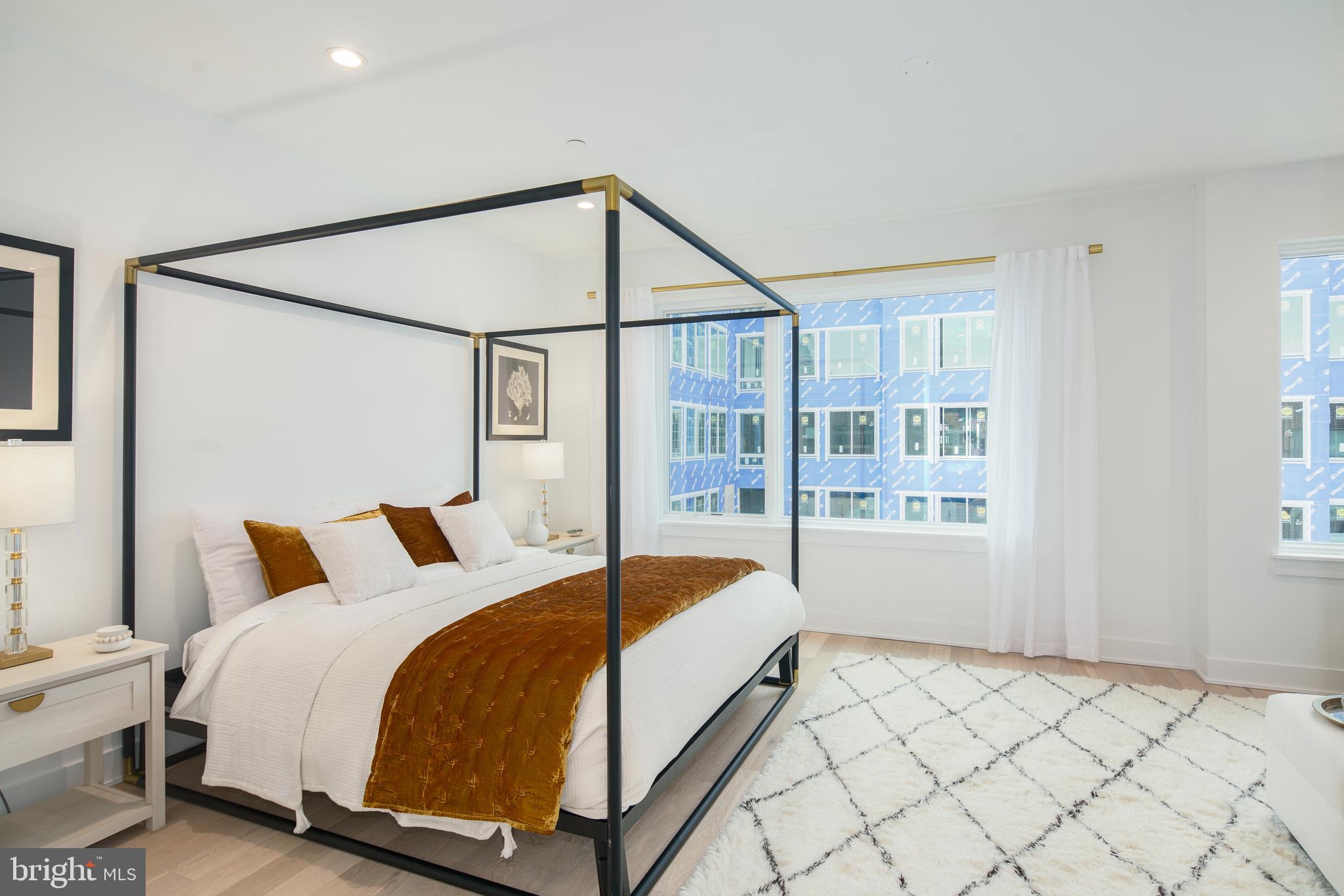 GRADUATE HOSPITAL - Residential Lease