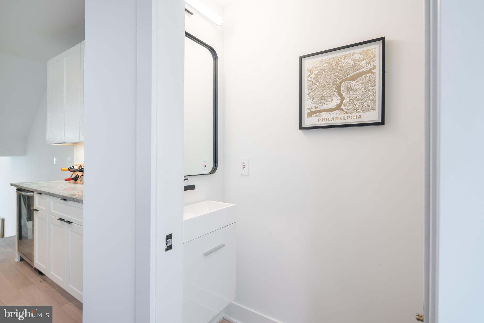 GRADUATE HOSPITAL - Residential Lease