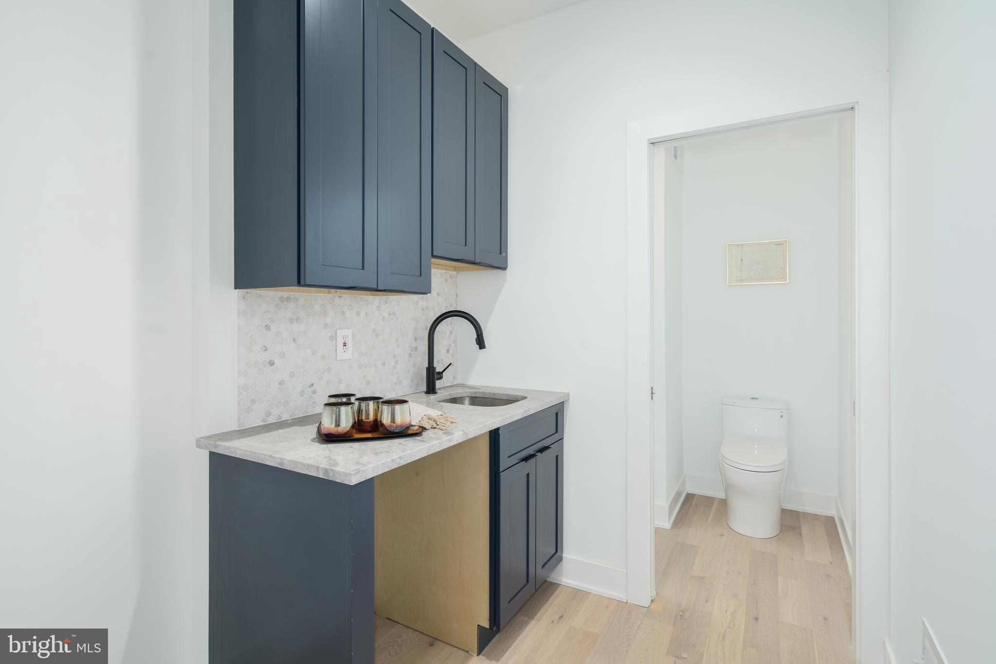 GRADUATE HOSPITAL - Residential Lease