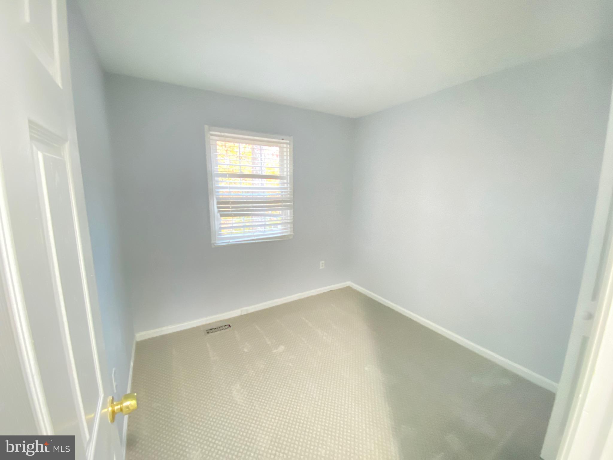 KEENE MILL WOODS - Residential Lease