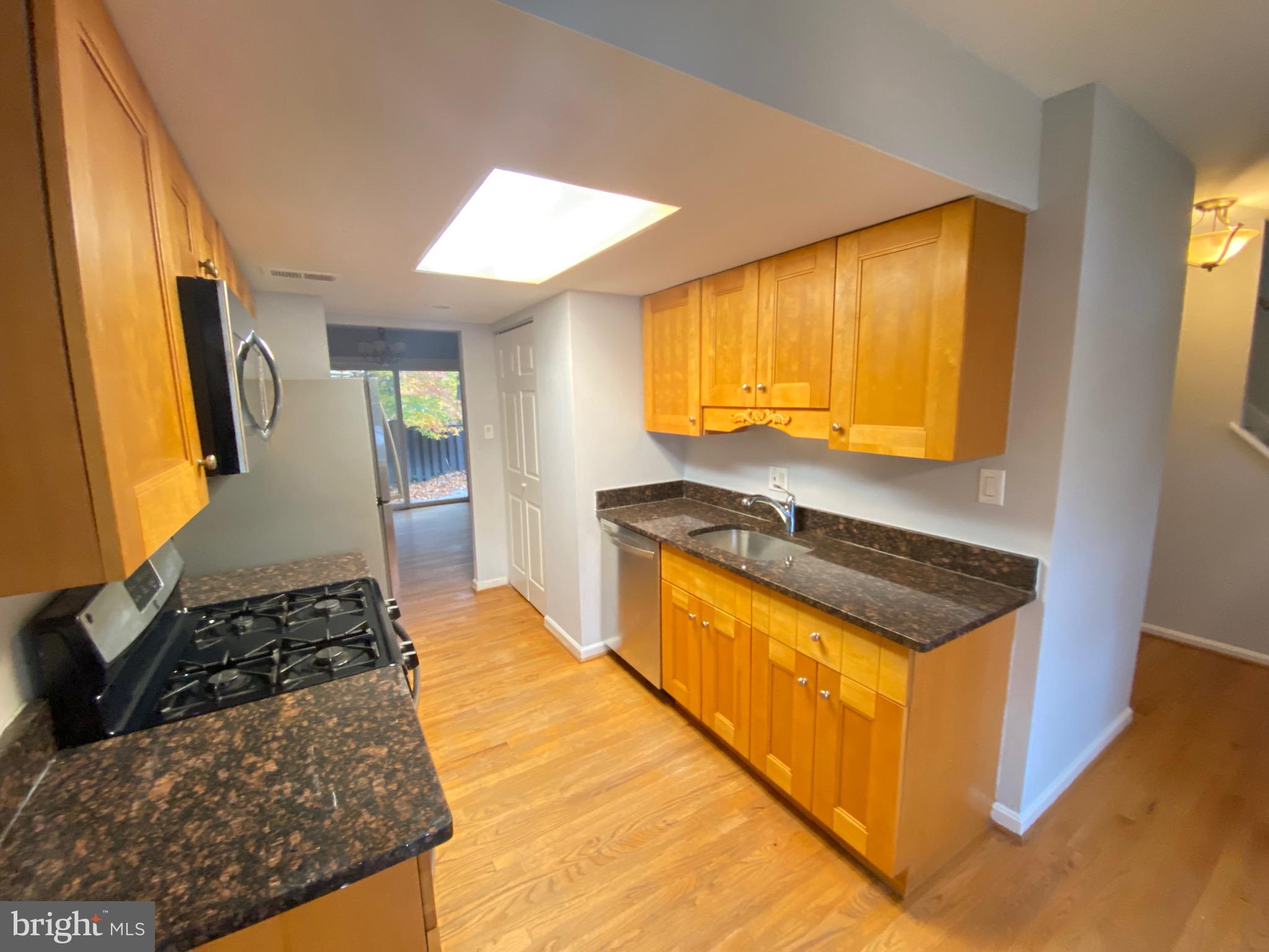 9244 SPRUCEWOOD ROAD