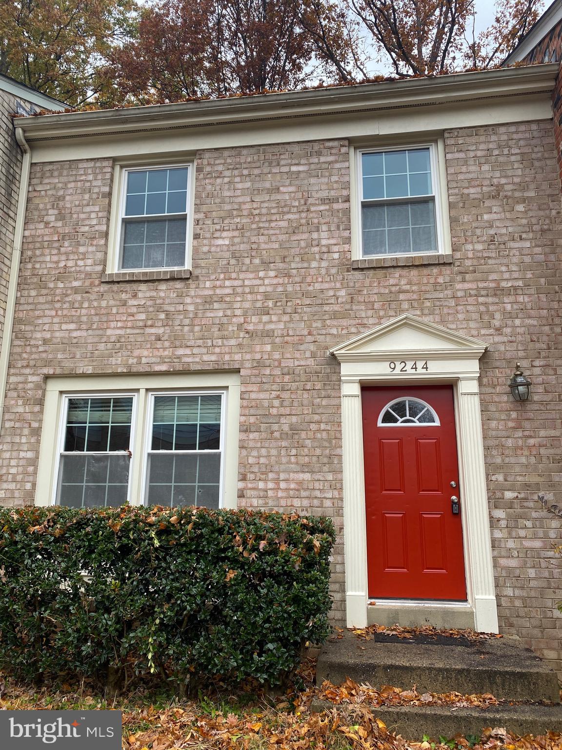 9244 SPRUCEWOOD ROAD