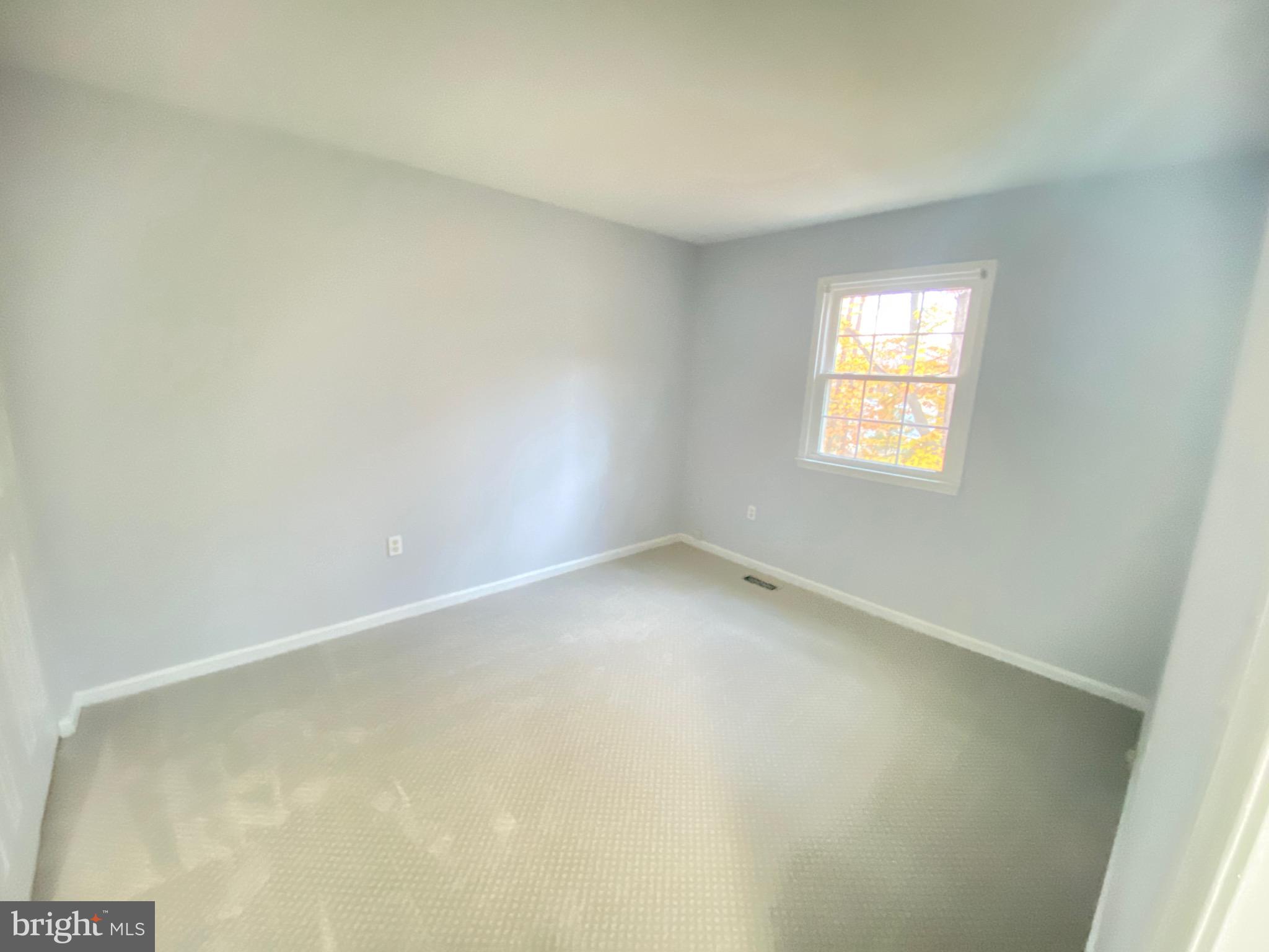 KEENE MILL WOODS - Residential Lease