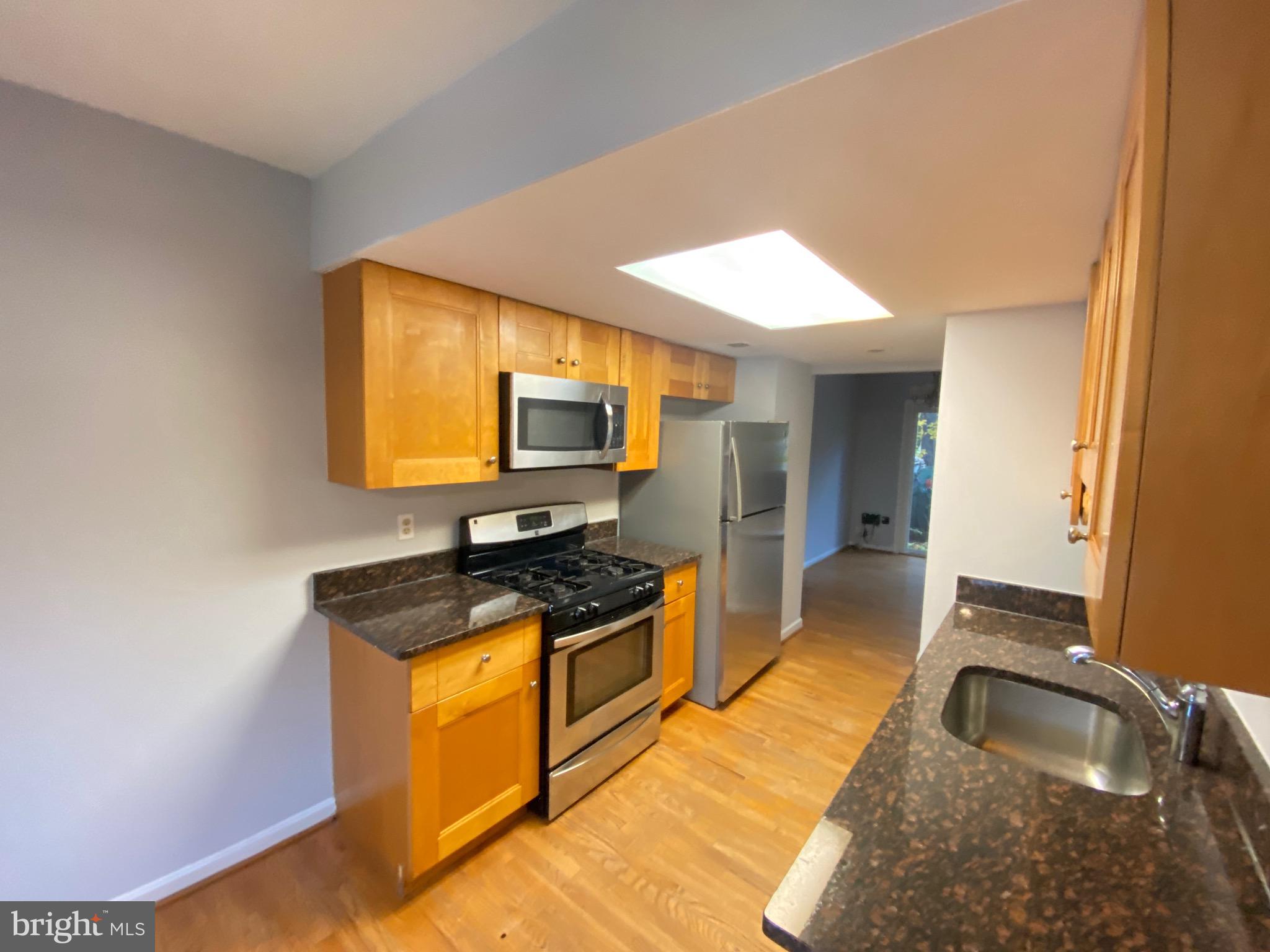 9244 SPRUCEWOOD ROAD