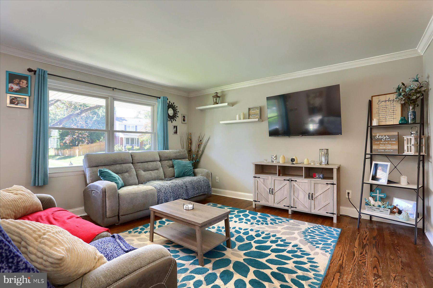 1401 MARYWOOD DRIVE