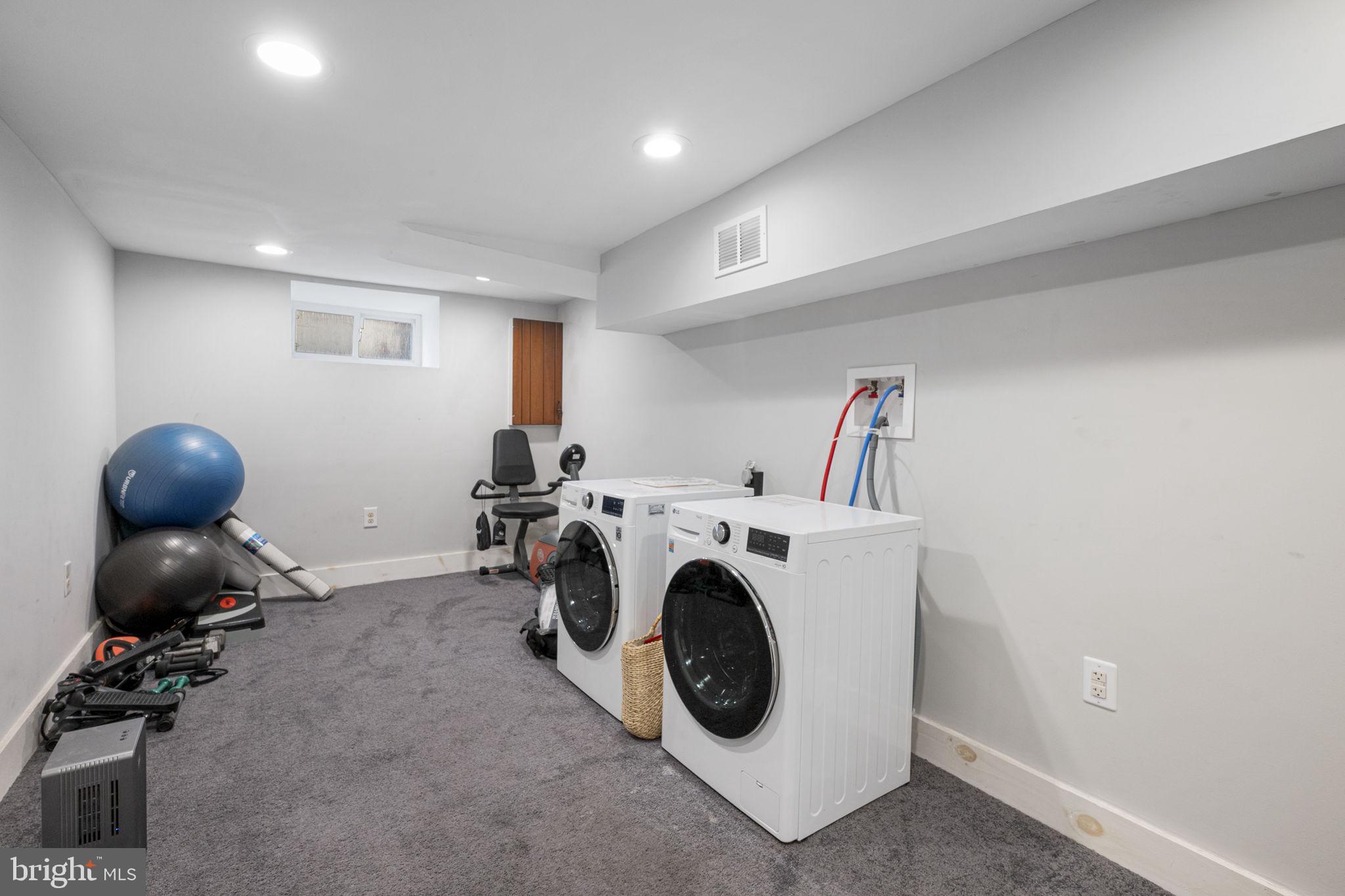 COBBS CREEK - Residential