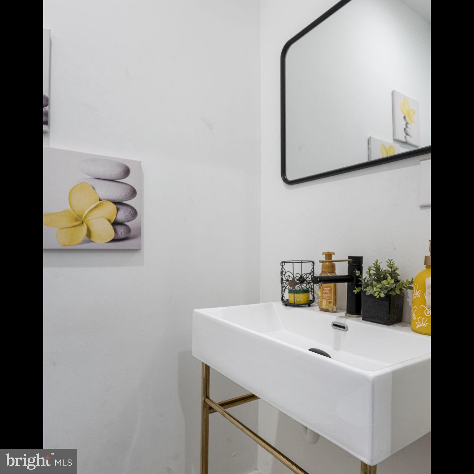 COBBS CREEK - Residential