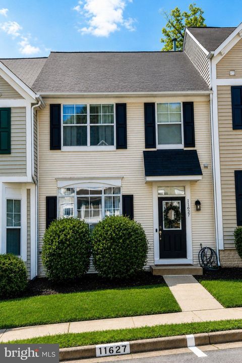 Townhouse For Sale - 11627 Nellings Place<br/> Prince William County, WOODBRIDGE, VA 22192