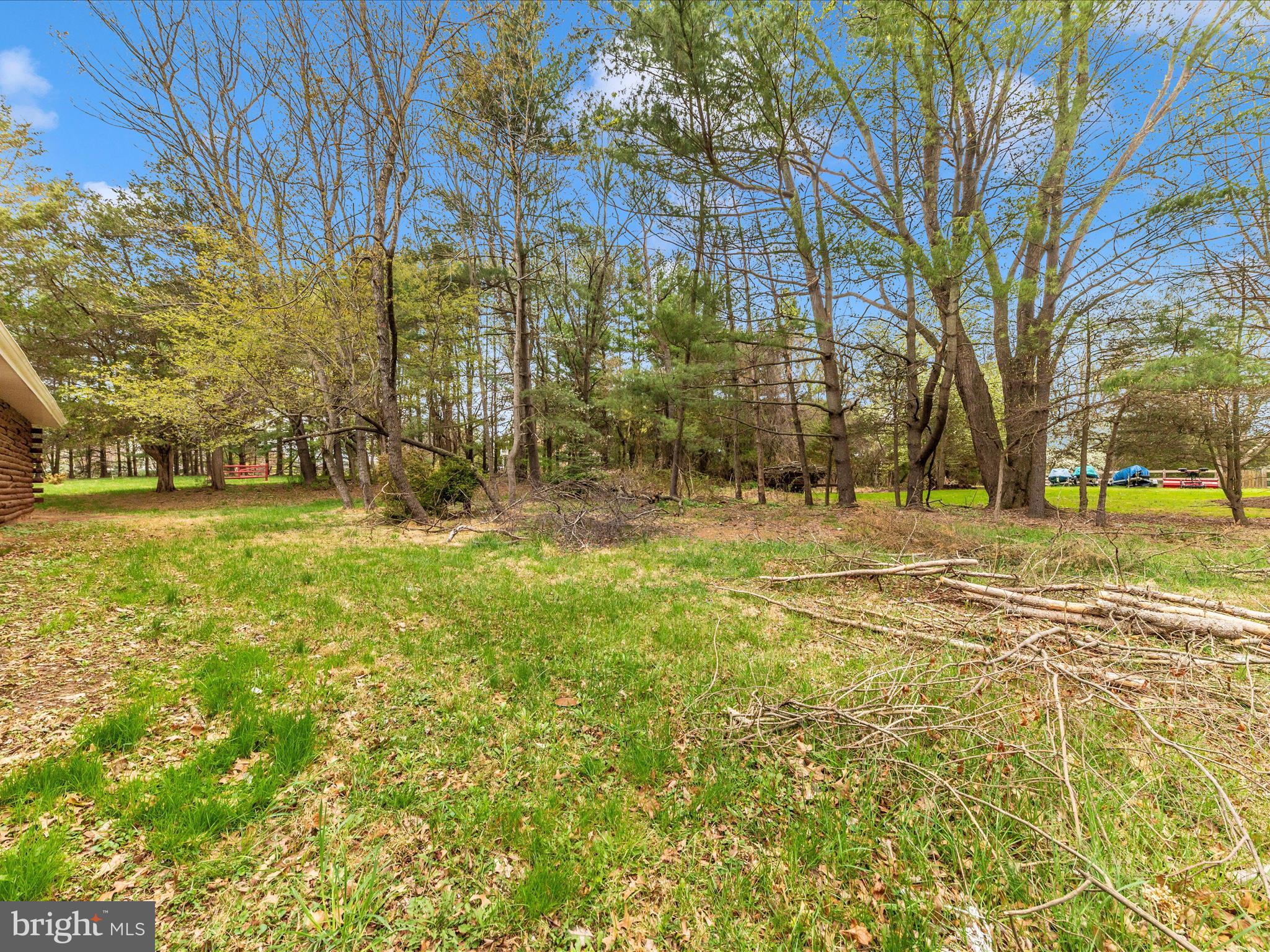 FOXLAIR ACRES - Residential