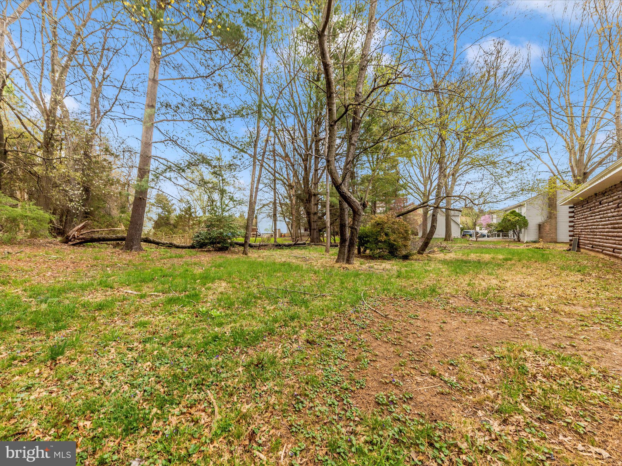 FOXLAIR ACRES - Residential