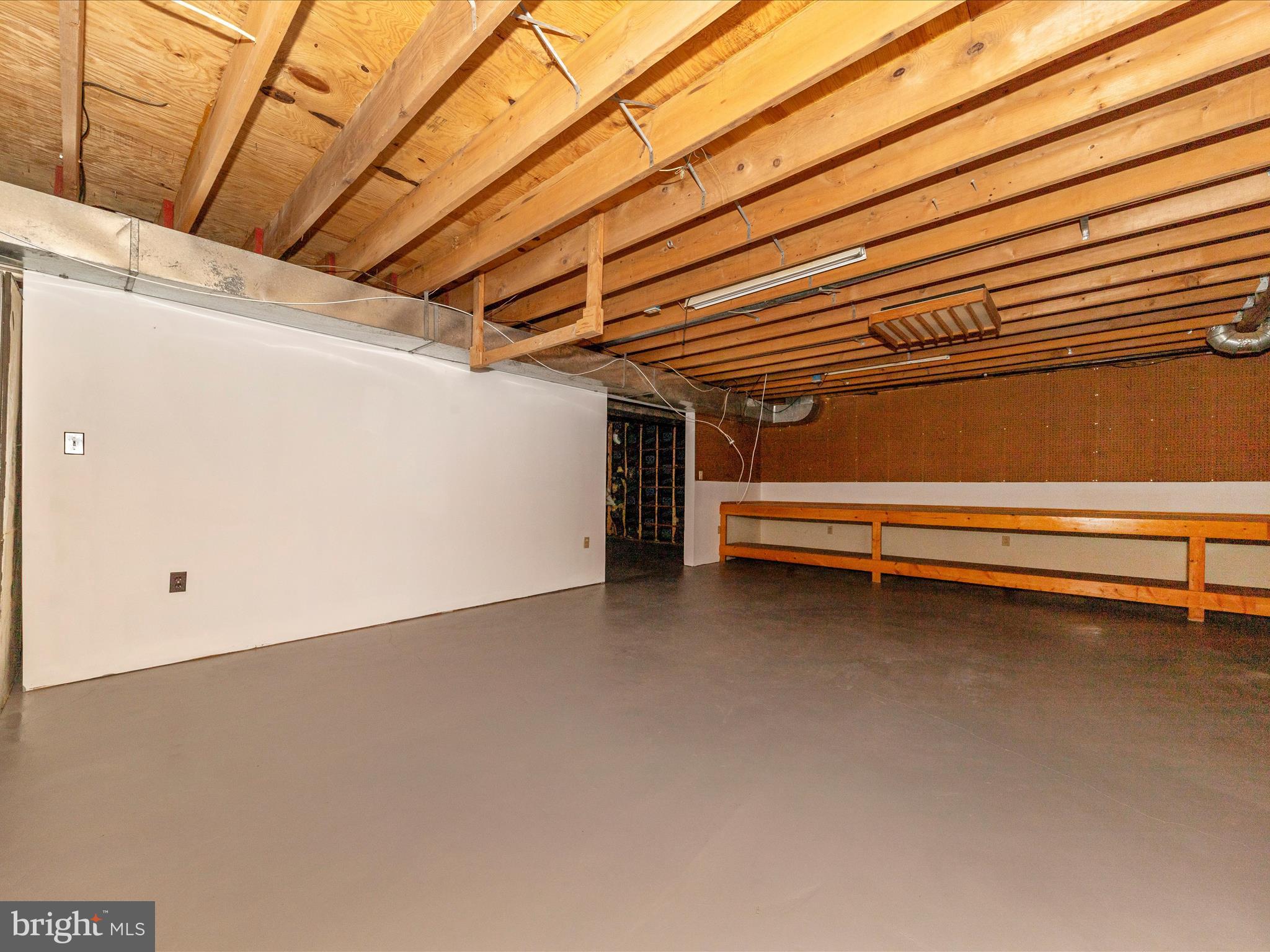 FOXLAIR ACRES - Residential