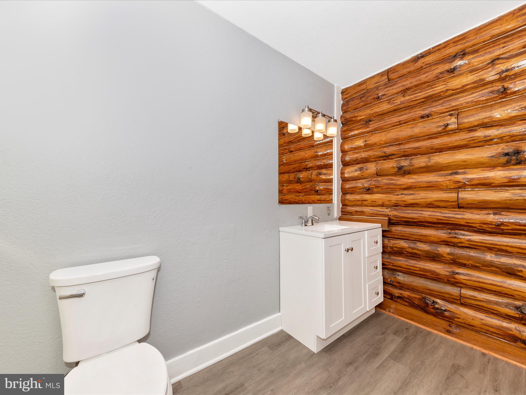 FOXLAIR ACRES - Residential