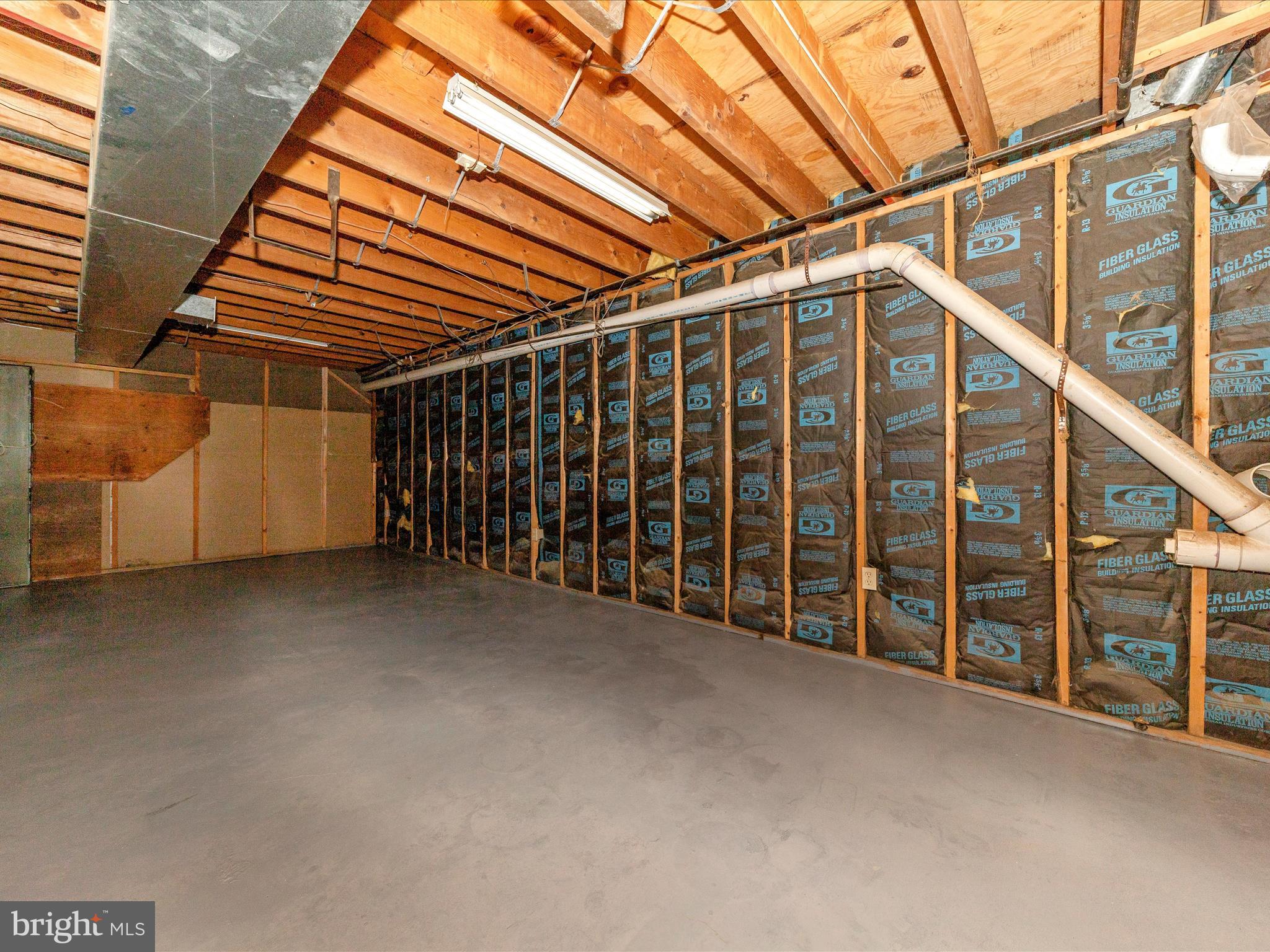 FOXLAIR ACRES - Residential