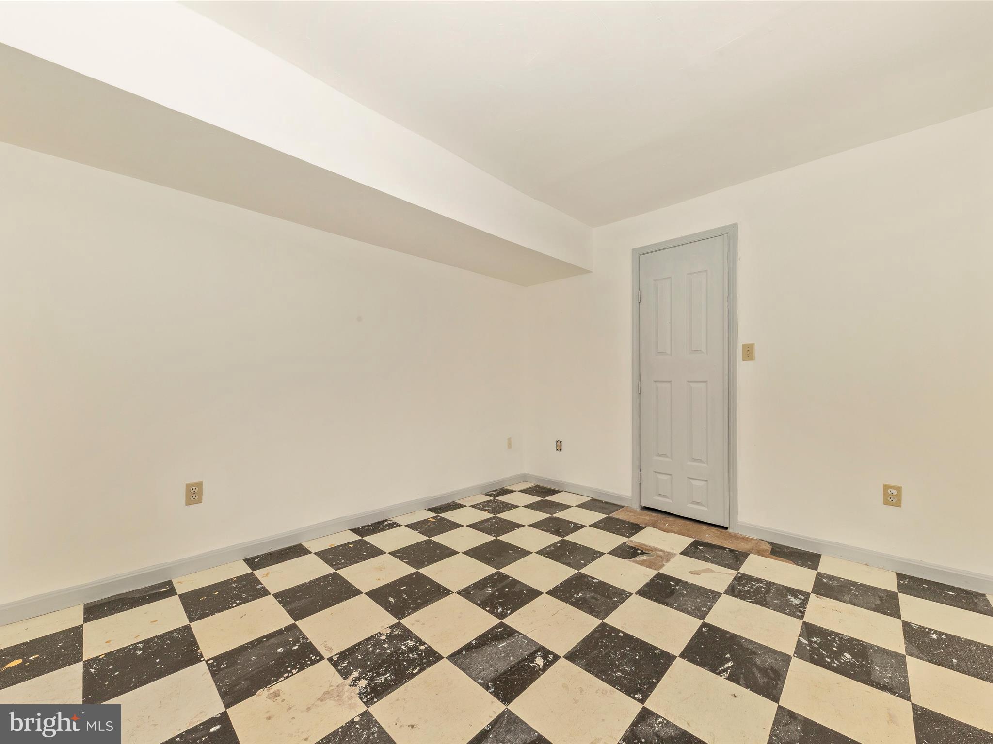 FOXLAIR ACRES - Residential