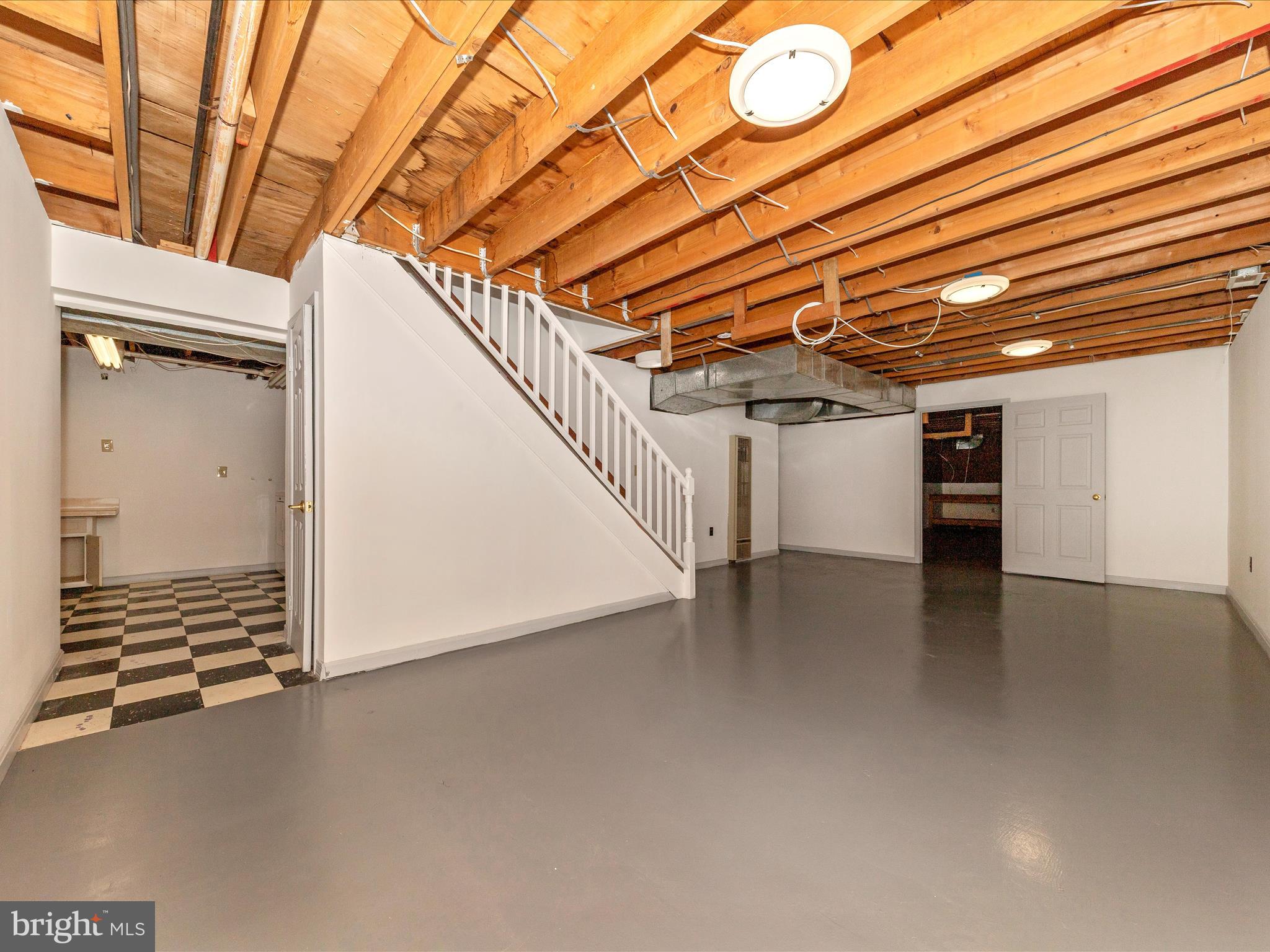 FOXLAIR ACRES - Residential