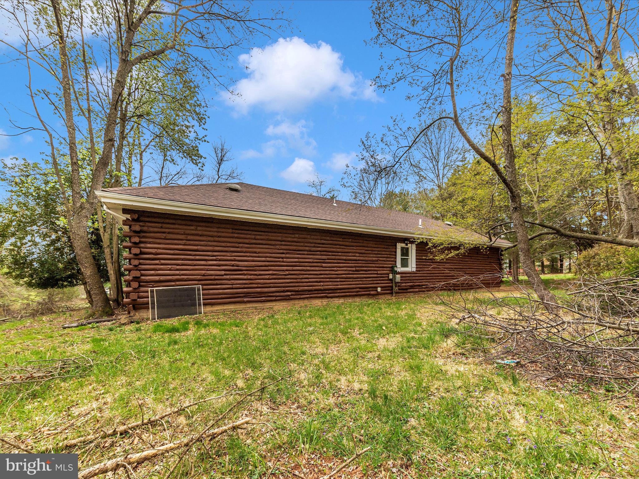 FOXLAIR ACRES - Residential