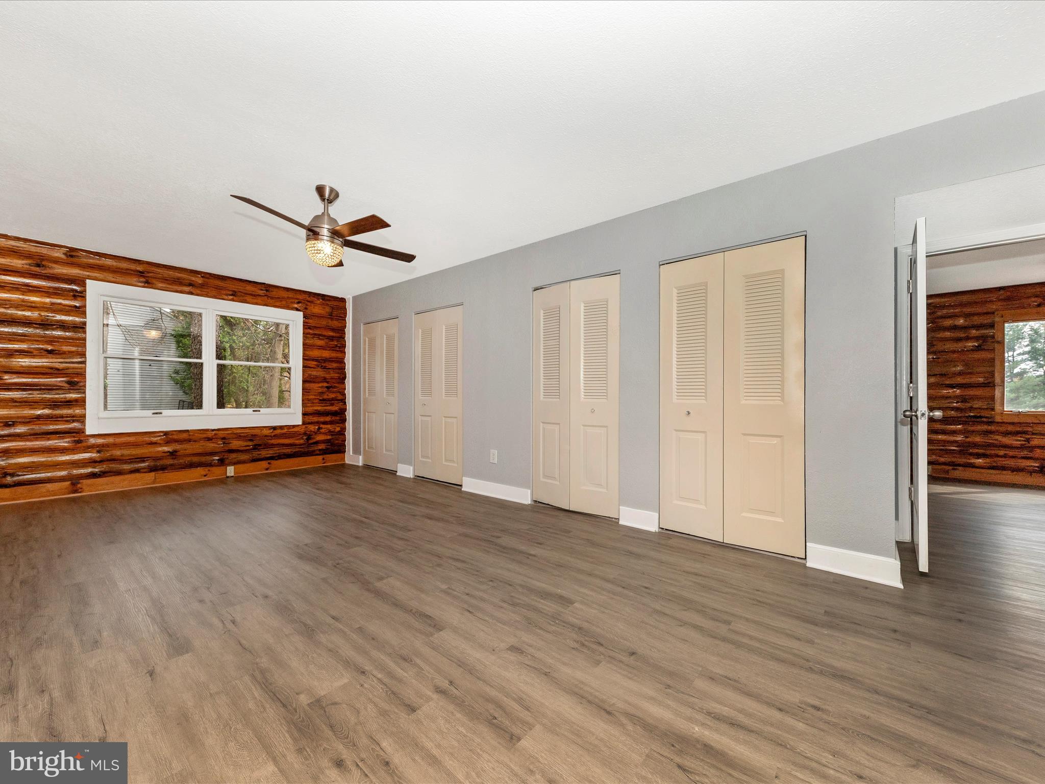 FOXLAIR ACRES - Residential