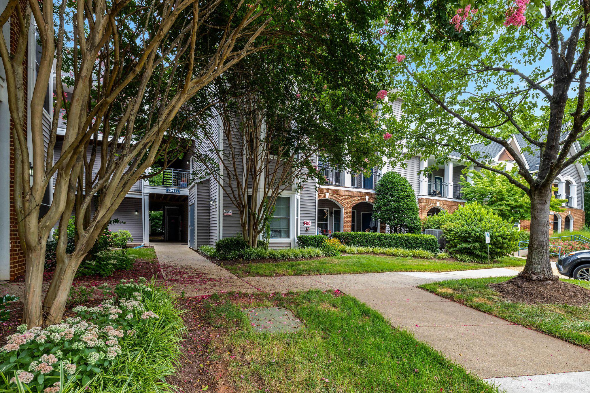 20417 RIVERBEND SQUARE 201