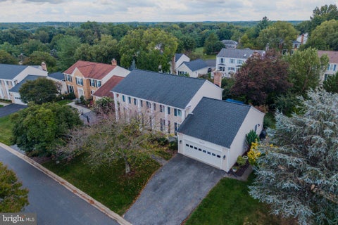 Photo of 12522 Hialeah Way, GAITHERSBURG, MD 20878 (MLS # MDMC2258990)