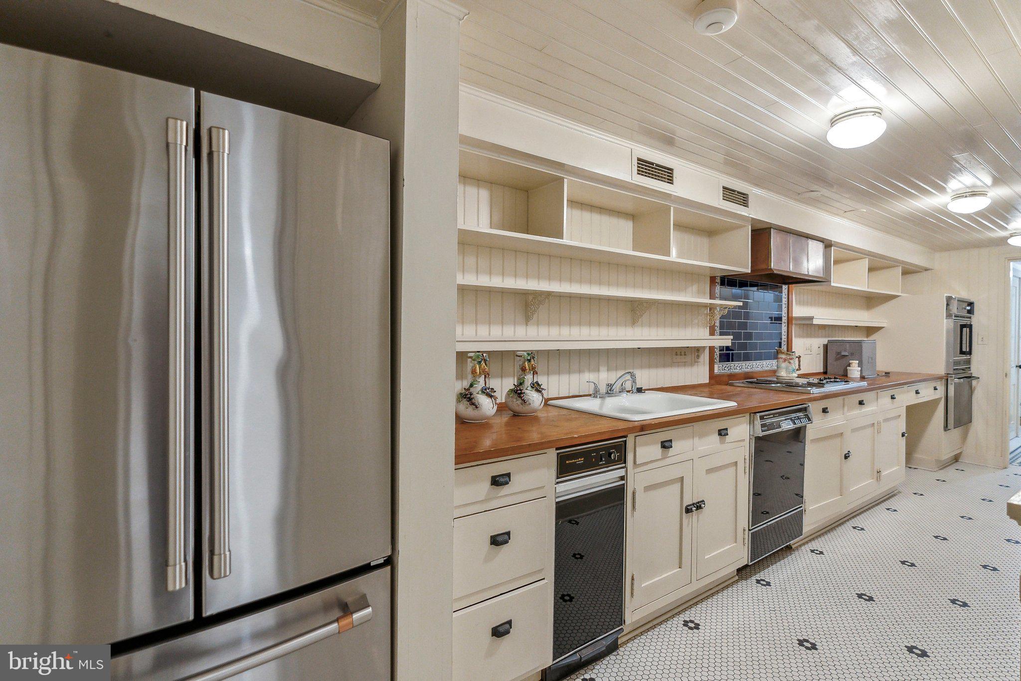 GEORGETOWN - Residential