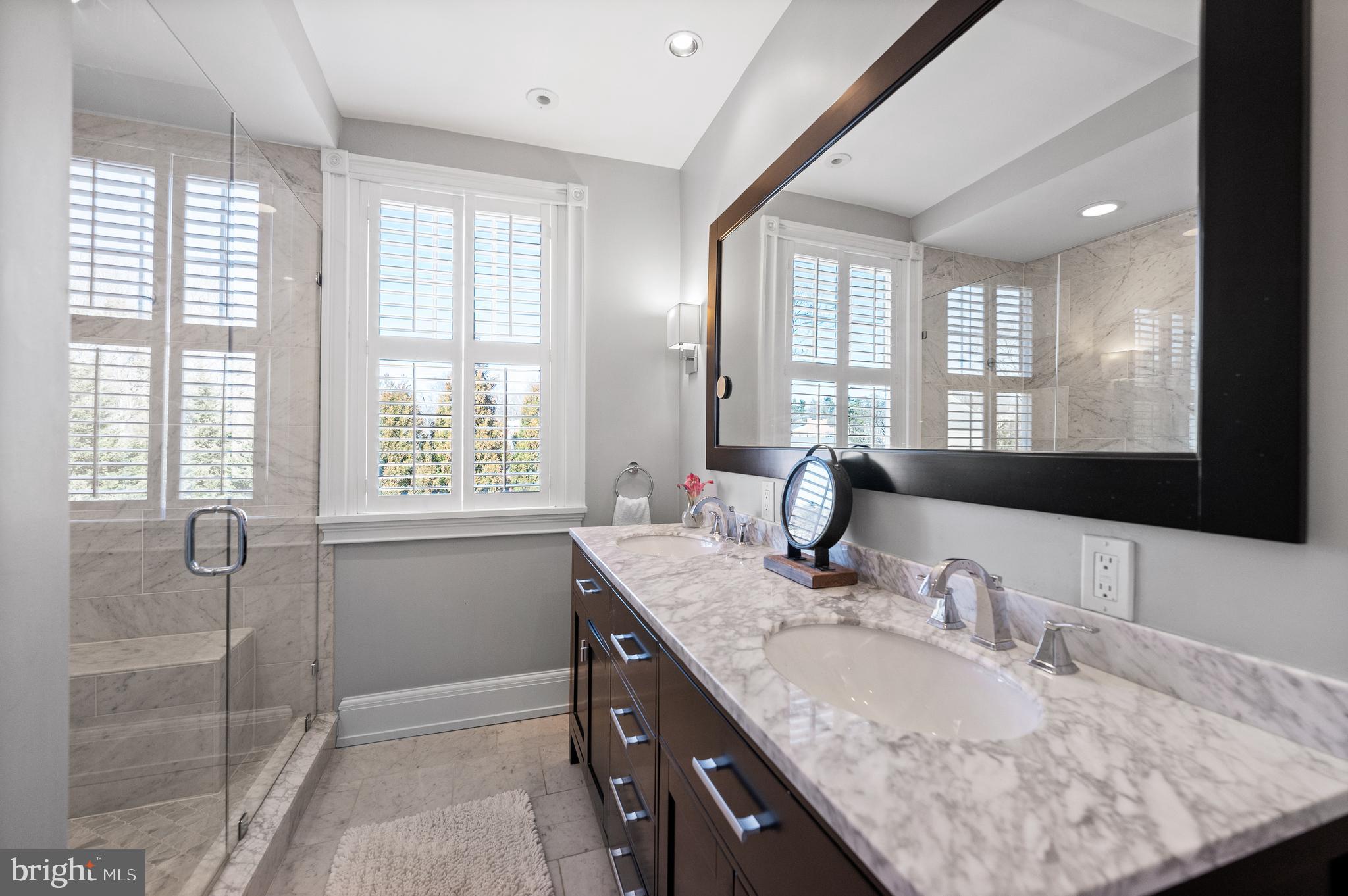 SOUTH WAYNE - Residential