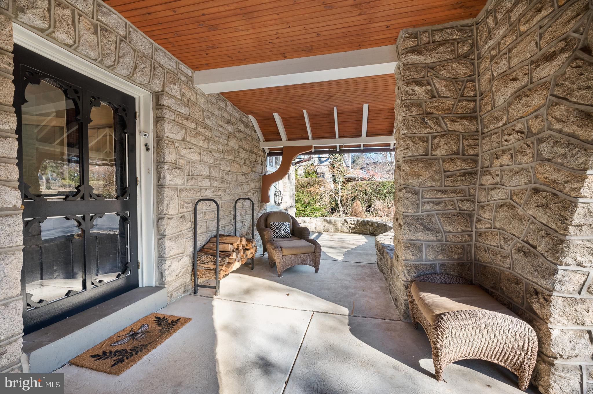 SOUTH WAYNE - Residential