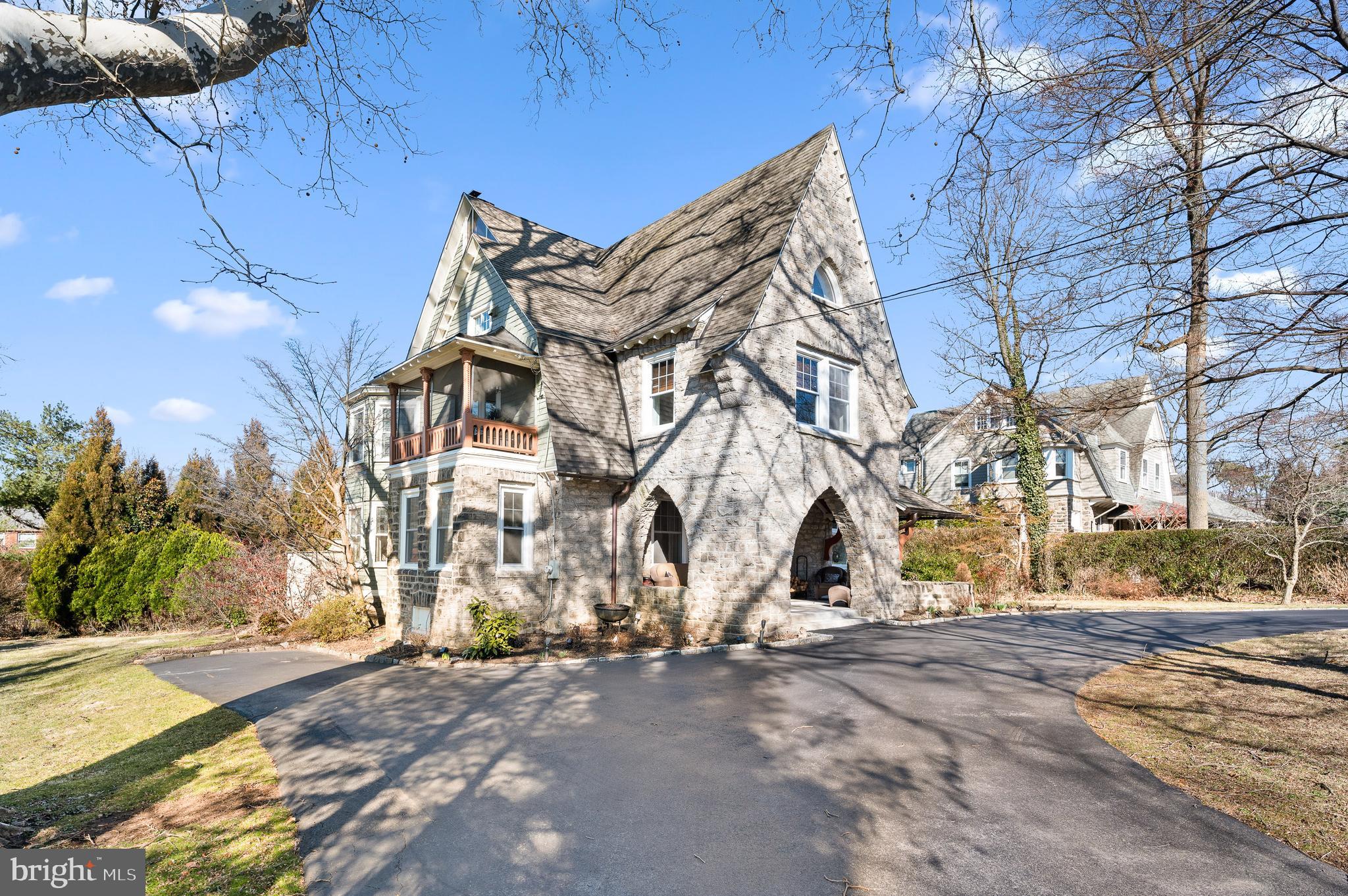 SOUTH WAYNE - Residential