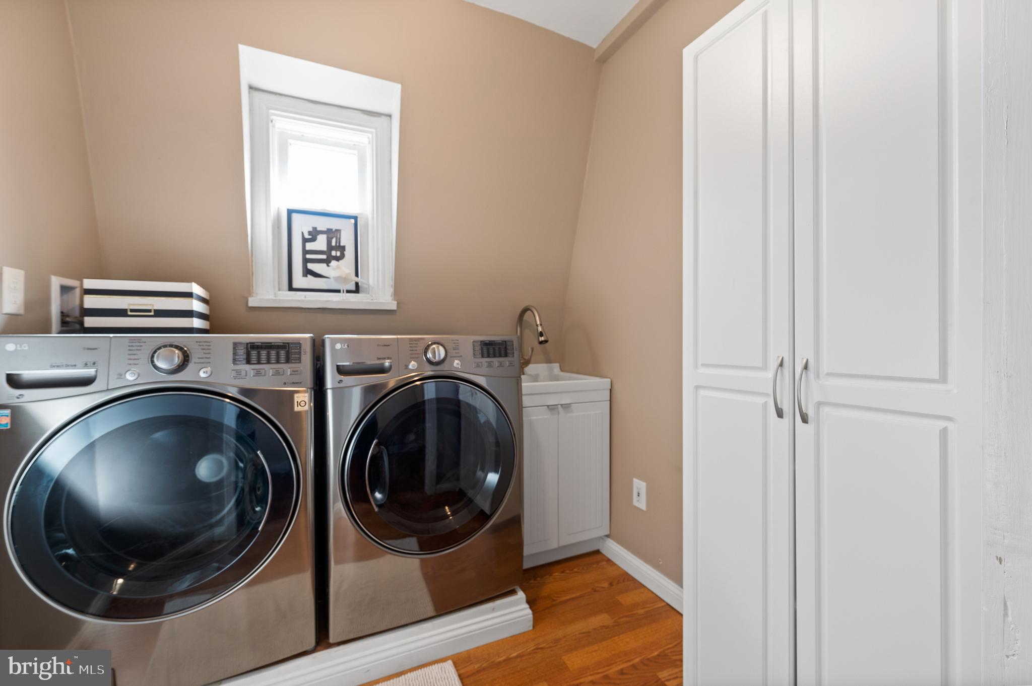 SOUTH WAYNE - Residential