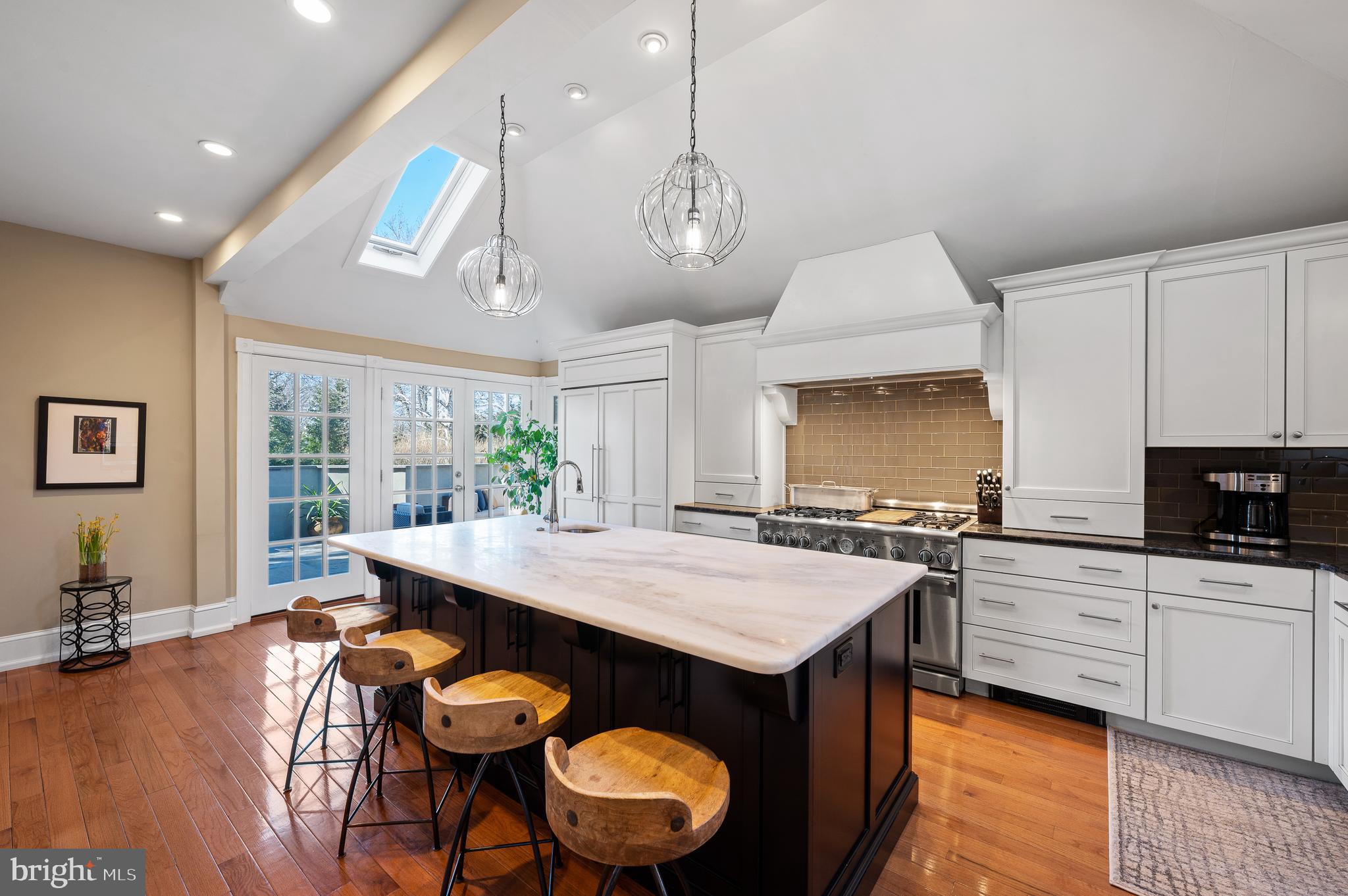 SOUTH WAYNE - Residential