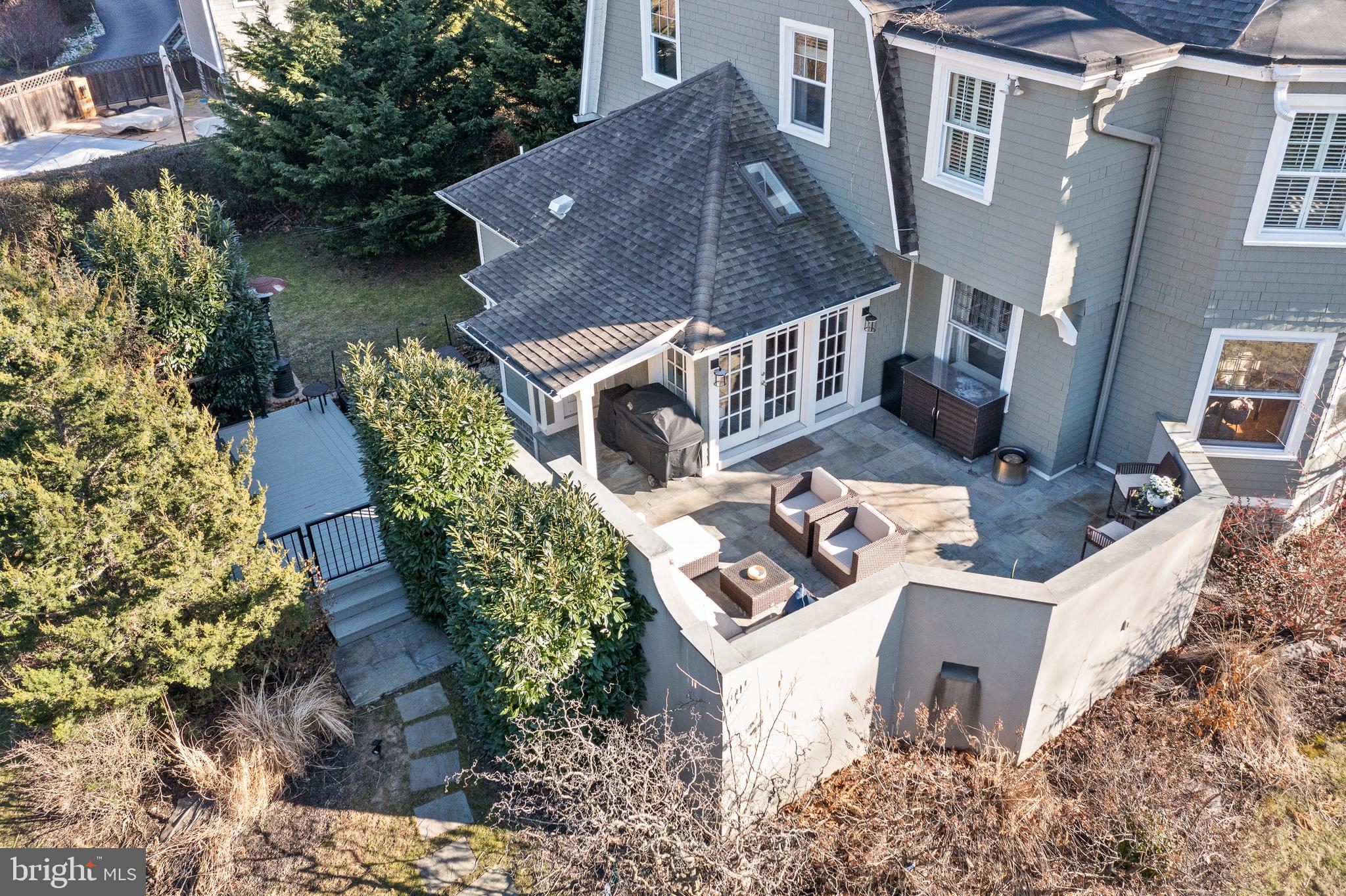 SOUTH WAYNE - Residential