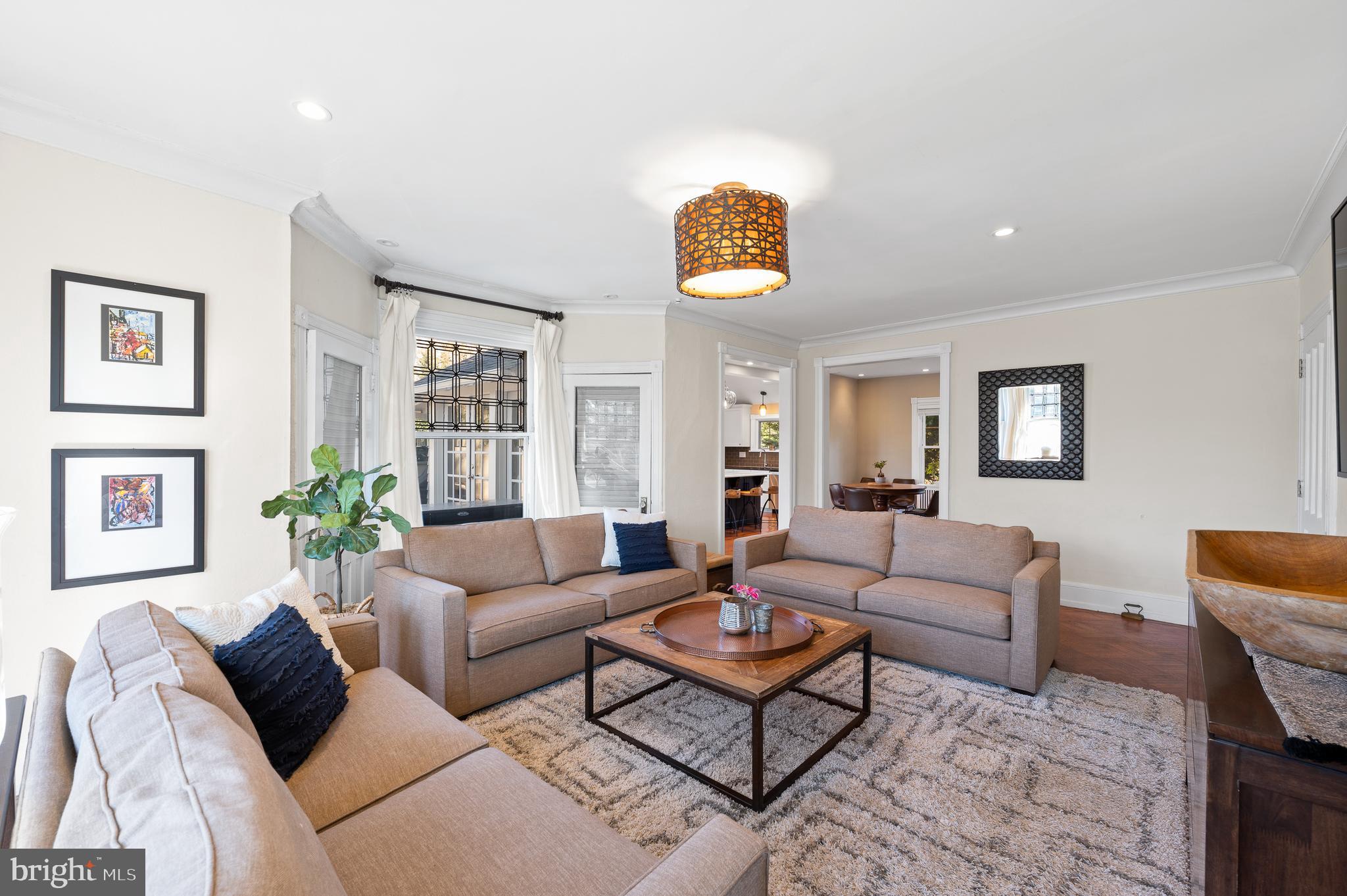 SOUTH WAYNE - Residential