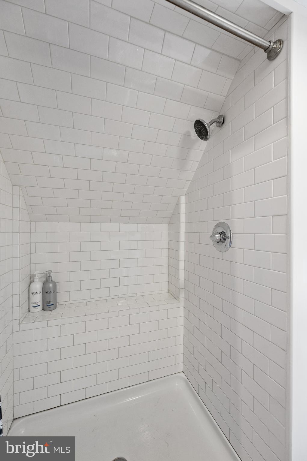 SOUTH WAYNE - Residential