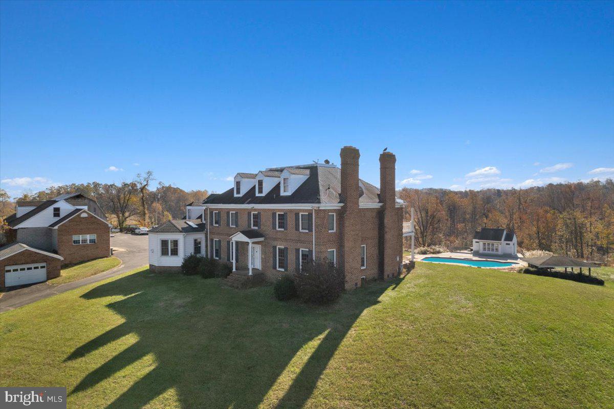 CANOE NECK CREEK - Residential